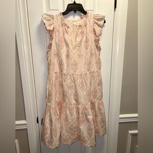 EUC - A Loves A Split V-Neck Ruffle Cap Sleeve Tiered Rose Embroidered Mini